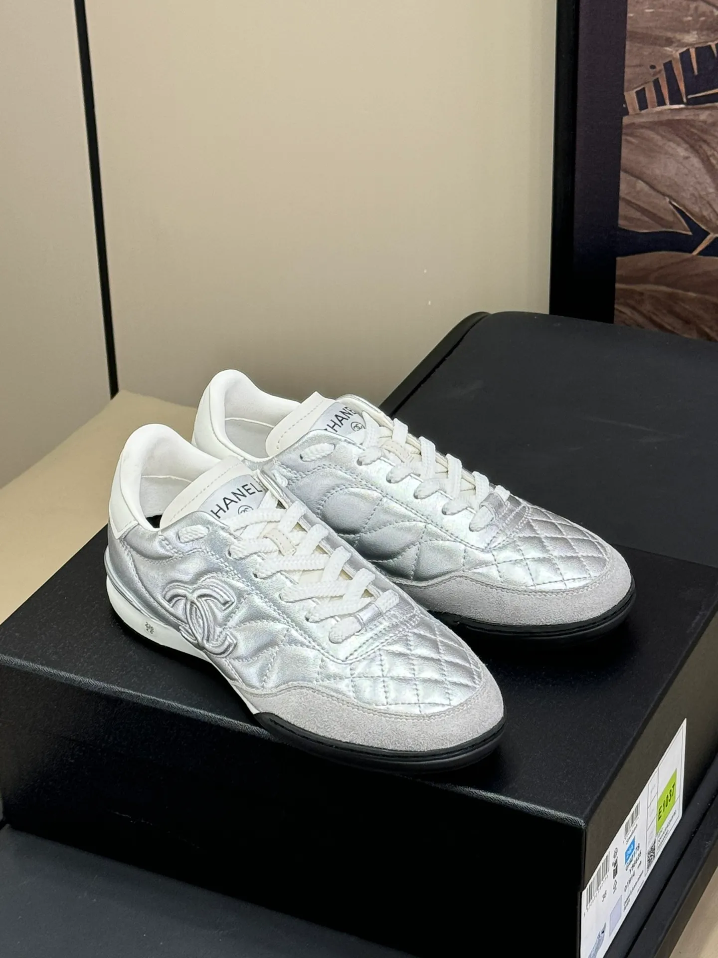👟👟Ex-factory price 520👟👟 Women's shoes, women's clothing, women's shoes, women's clothing, chanel 24b sneakers, new products, 24 autumn and winter sneakers, the third generation of sneakers, lambskin material, classic rhombus elements, extremely easy to wear, full of fashionability💯high-quality goods, size 35-41